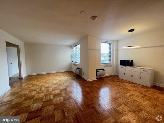 Building Photo - 2601 Pennsylvania Ave Unit 441 Rental