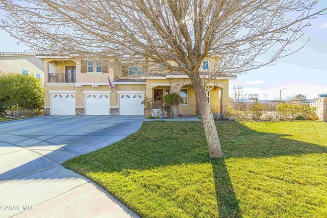 3324 W Ave J 10