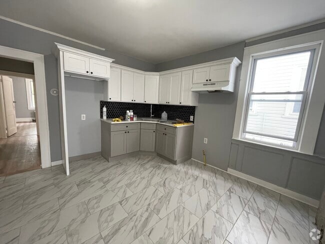 Building Photo - 57 Rose Ter Unit 1 Rental
