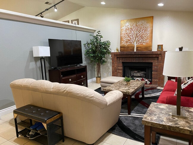 Photo - 741 Rocky Trail Rd