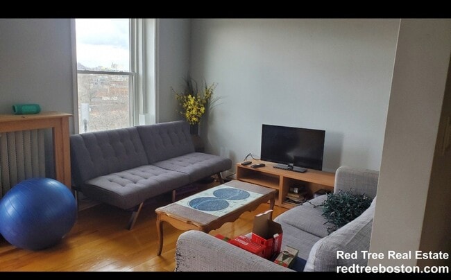 Photo - 154 Harvard St