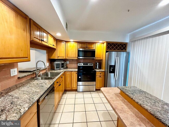 Photo - 1601 Linden Way Townhome