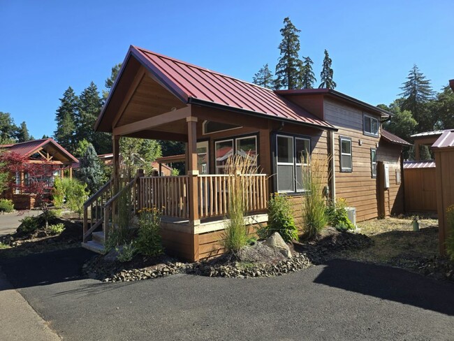 Building Photo - 8372 Enchanted Way SE