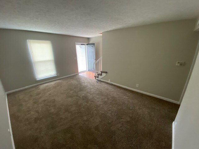 Photo - 4813 Catskill Dr