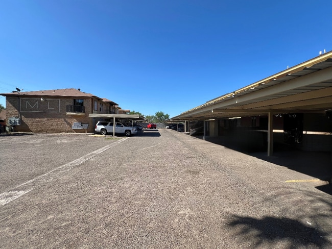 Photo - 5120 San Francisco Ave