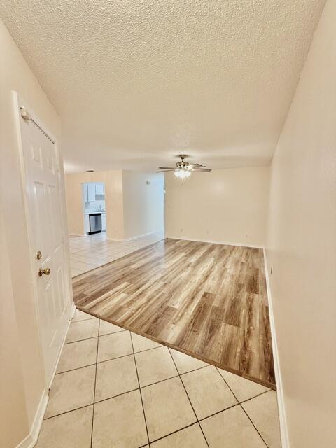 Photo - 957 Tray Dr