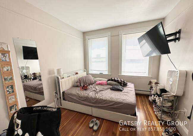 Photo - 164 Gove St Unit 3R