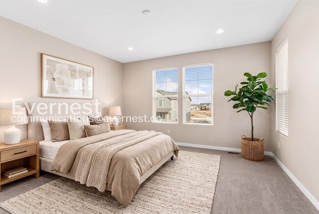 8970 Southurst St