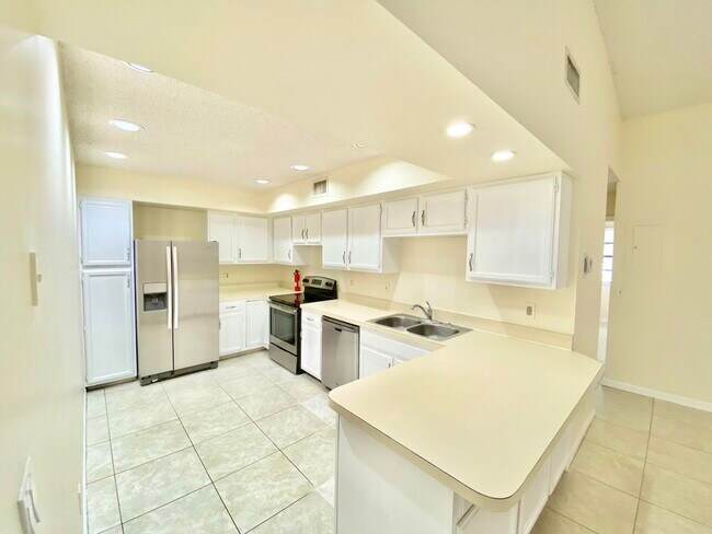 Photo - 3151 Leewood Terrace Unit L229
