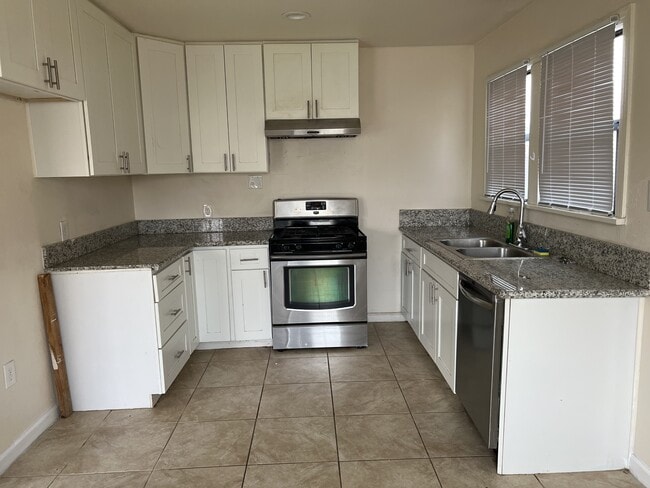 Photo - 718 Charlana Dr