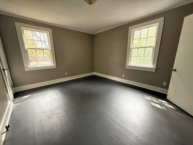 Photo - 804 Blue Ridge Dr