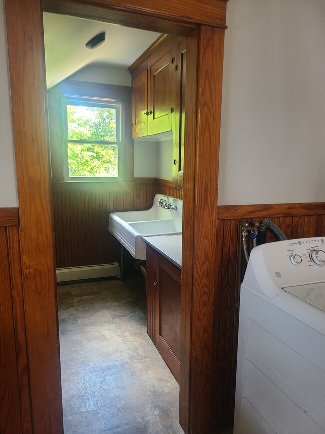 Photo - 189 Charlton St Unit Apt 2