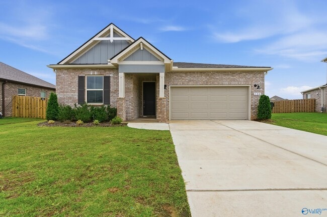 Building Photo - 104 Cavern Ct