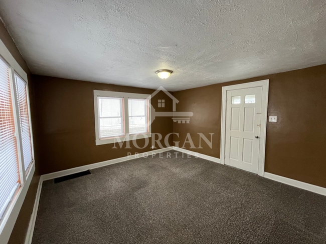 Photo - 2210 Walnut St Unit B