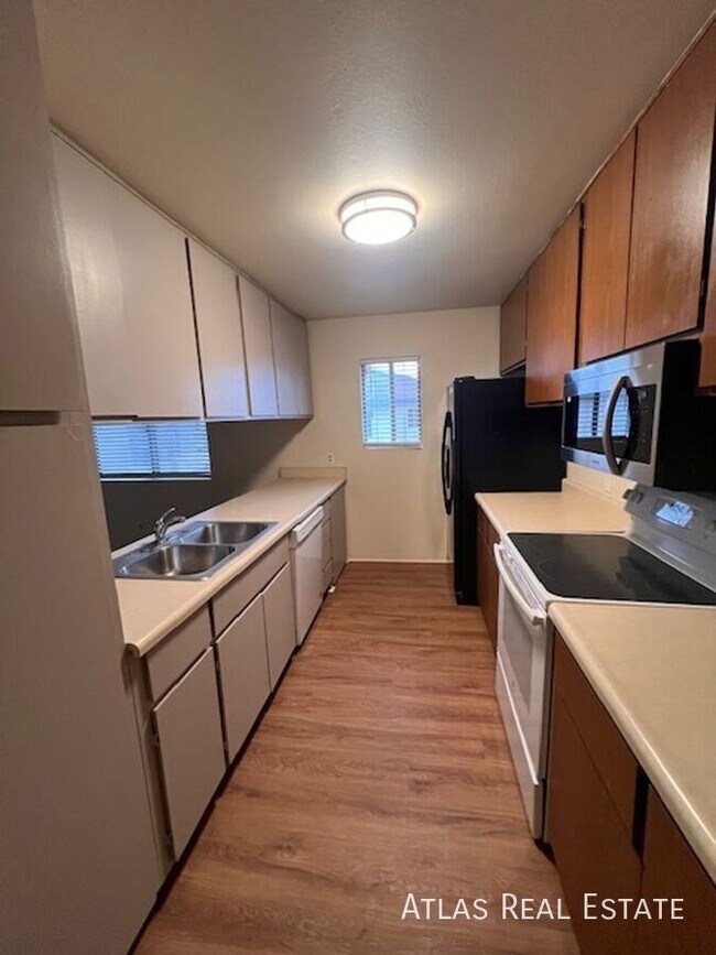 Photo - 17859 N 40th St Unit 201