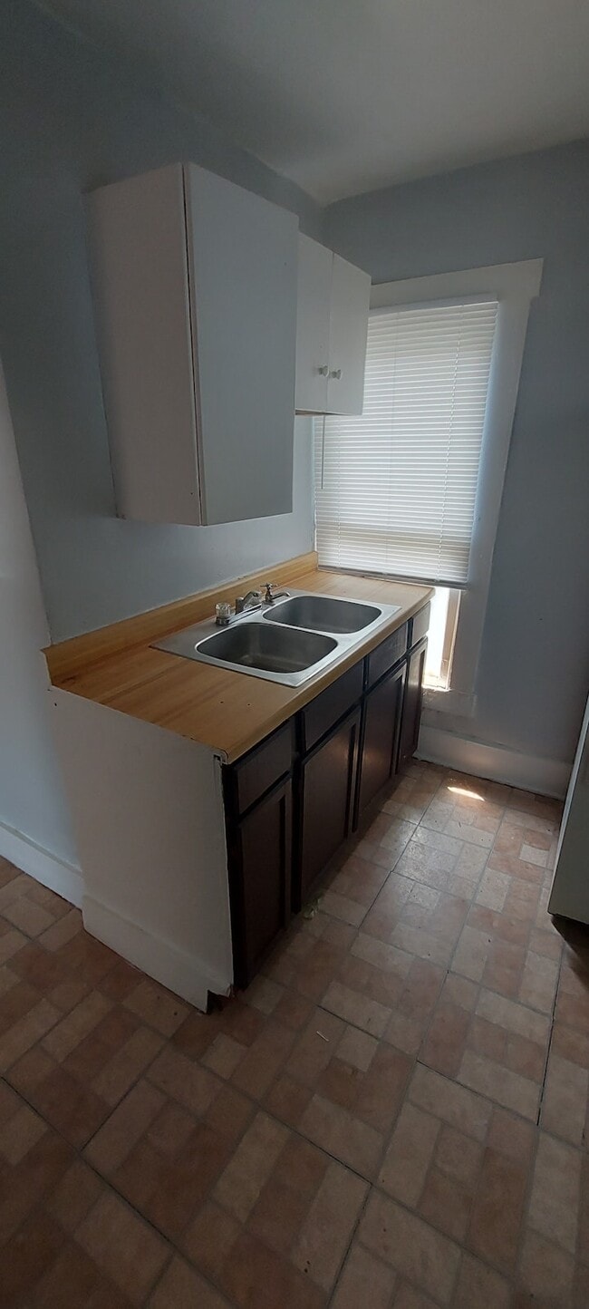 Photo - 436 Wood St Unit 436-3