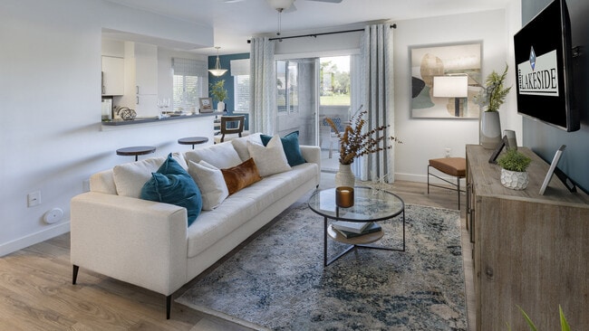 Photo - 8800 Lakeside