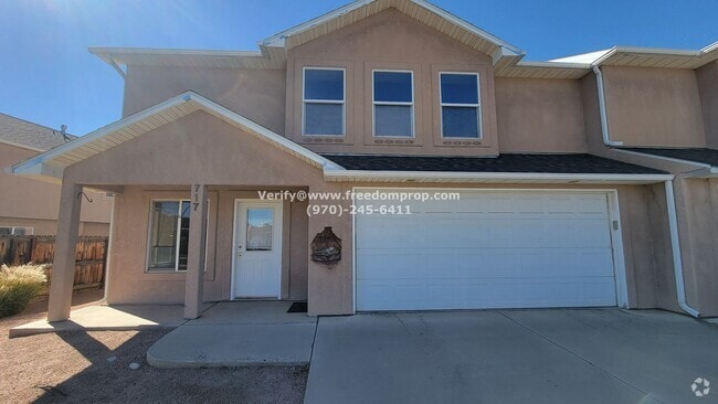 Building Photo - Nice size home near Canyon View Park - 4 b...
