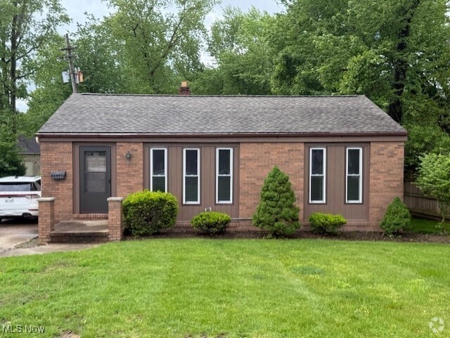 Building Photo - 26407 Center Ridge Rd Rental