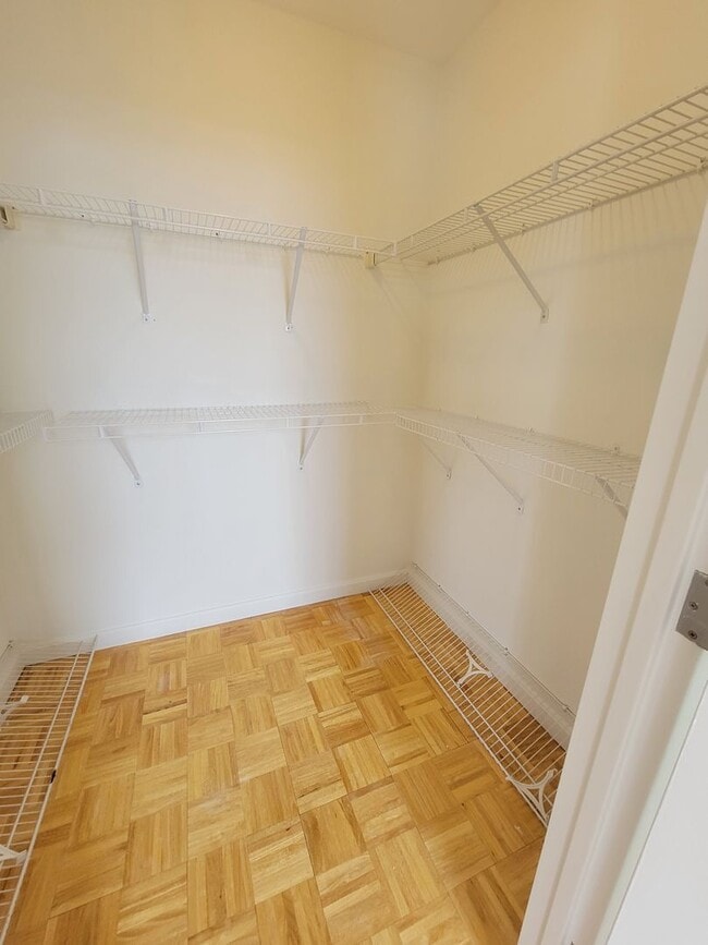 Photo - Studio Available Near North Quincy T With Parking Unit 607