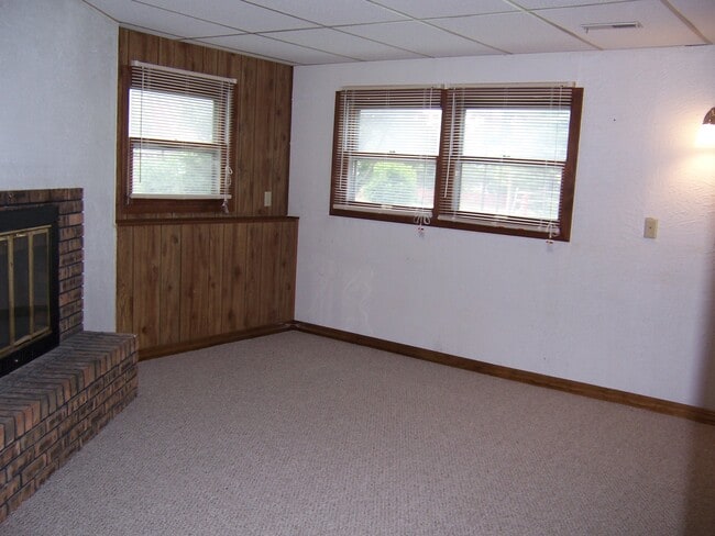 Photo - 1801 Johnson Dr