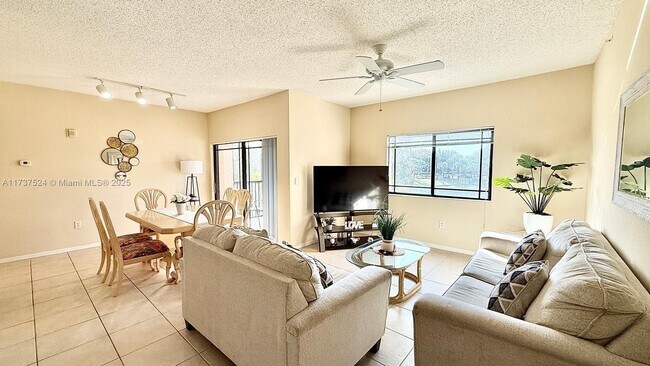 Photo - 2811 Grande Pkwy Unit 203