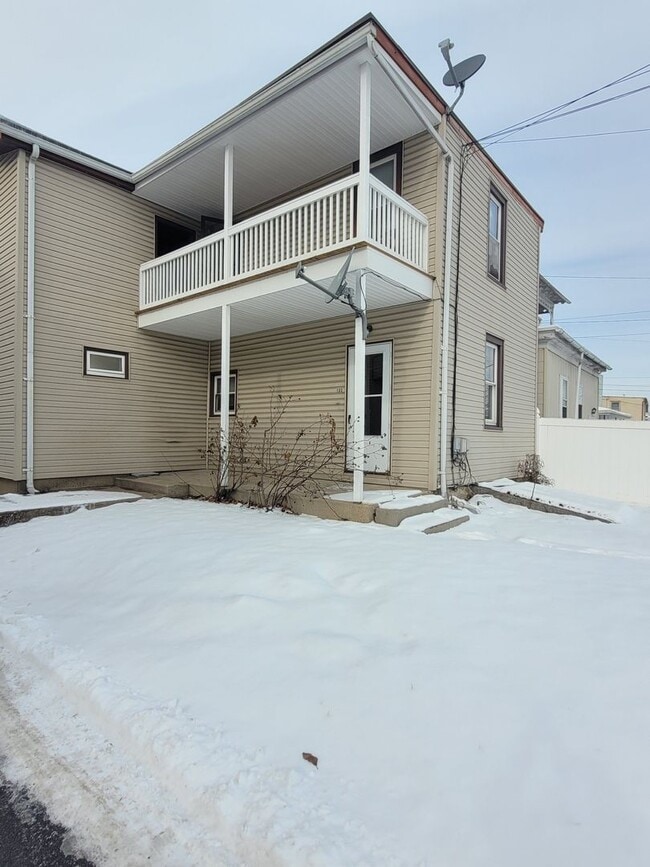 Photo - 132 S 5th Ave Unit 1