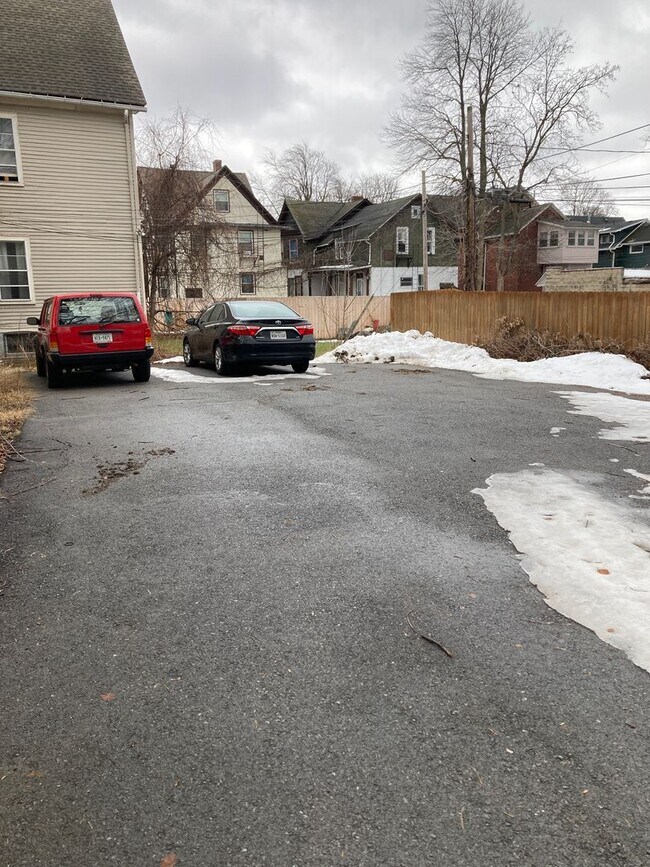 Photo - 300 Meigs St Unit 3