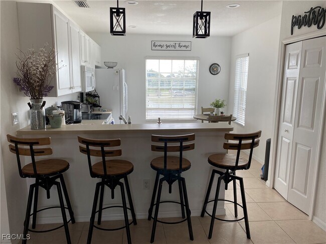 Photo - 5218 Chiquita Blvd S Unidad 202C