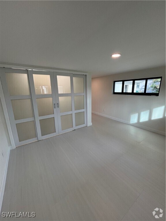Building Photo - 844 100th Ave N Rental