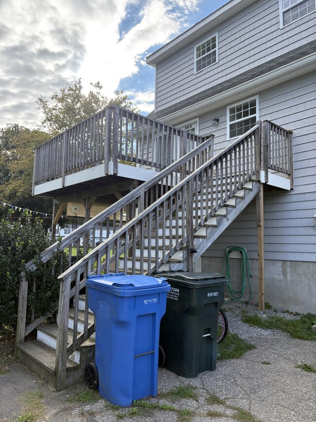 Photo - 305 E Main St Unit B