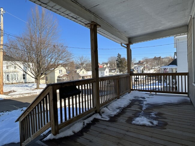 Photo - 1950 Bennett St