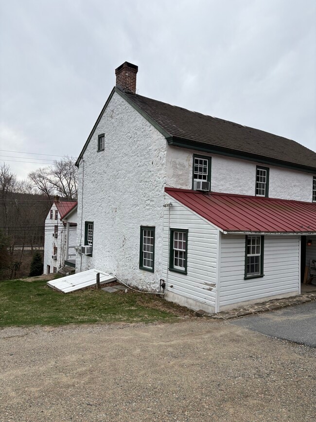 Back of house kitchen addition - 3380 Coventryville Rd Unit #2 3380 Coventryville Roa