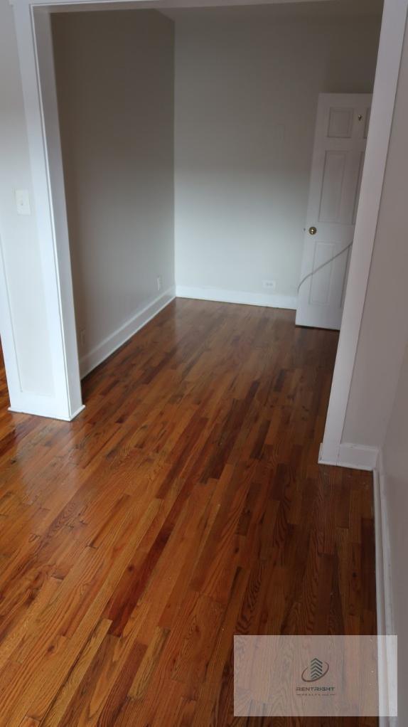 Photo - 4915 W Belle Plaine Ave Unit 4915-302