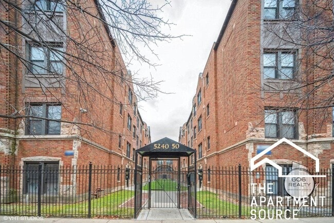 Photo - 5250 S Drexel Ave Unit B
