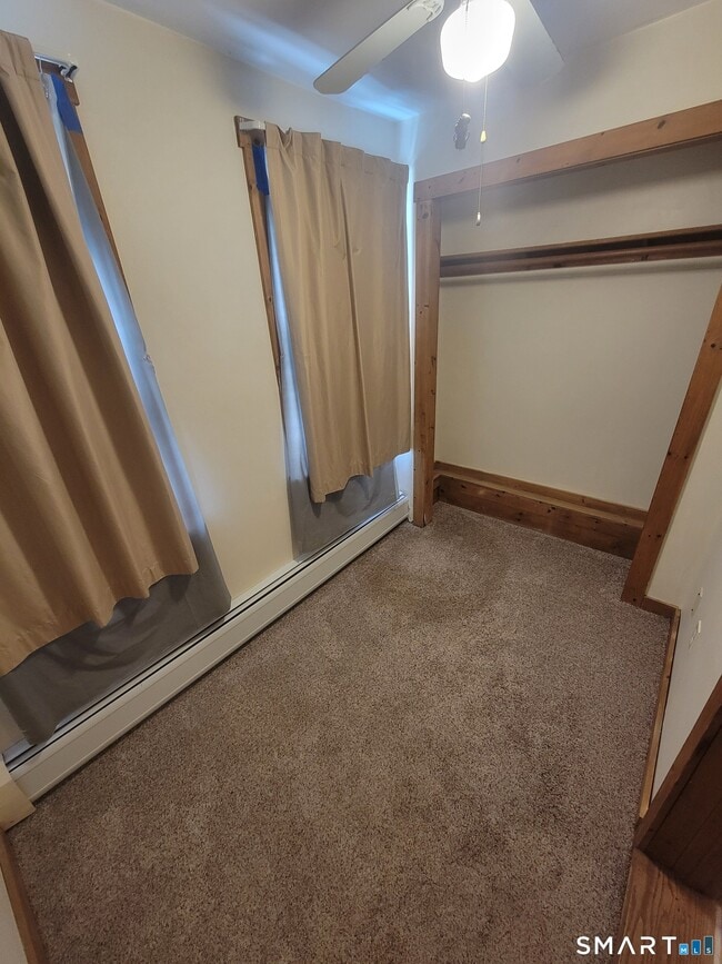 366 Hartford Pike Unidad A