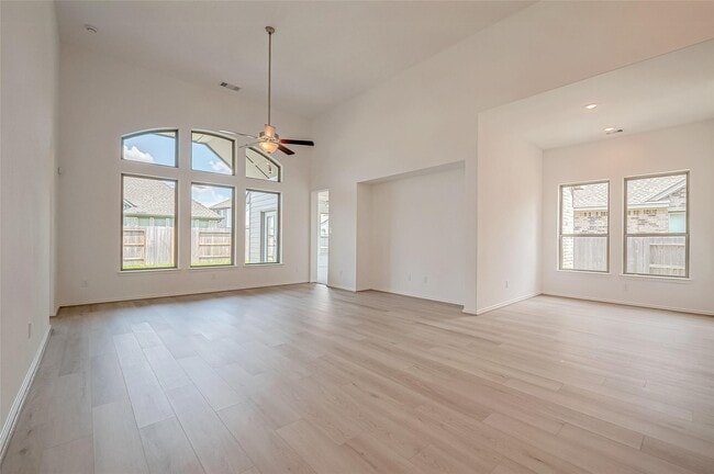 Photo - 1422 Munson Valley Rd