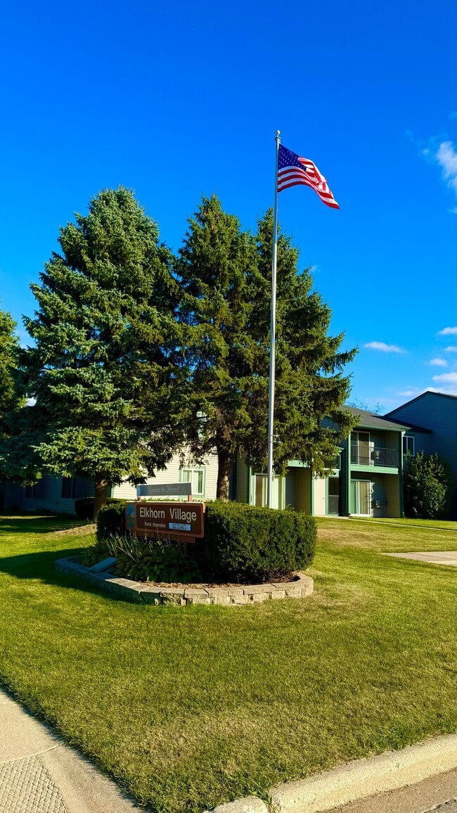 Photo - Lower 2-Bedroom | Heat Included & Fully Renovated Unit 421-01 Lower 2 Bedroom