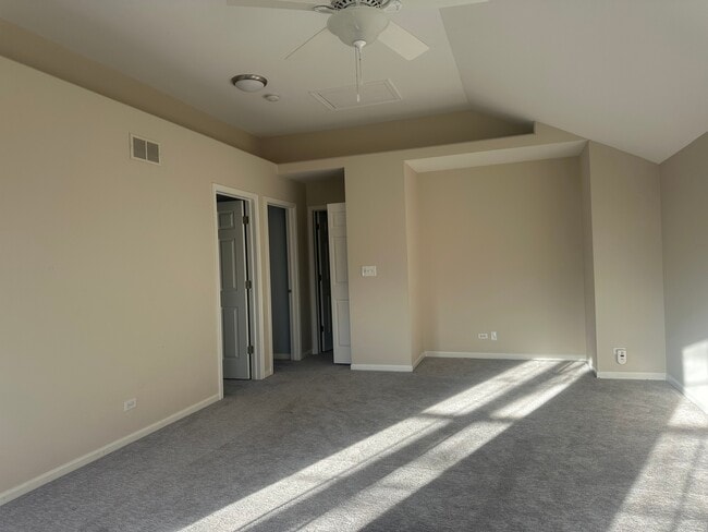 Photo - 2449 Stonegate Rd