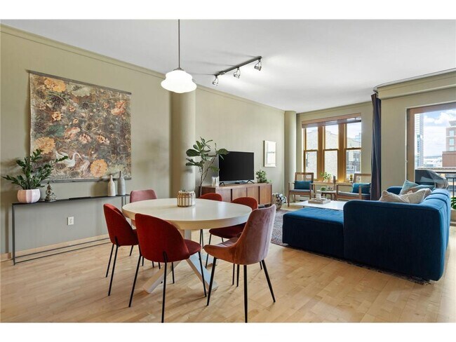 Photo - 401 N 2nd St Unit 611