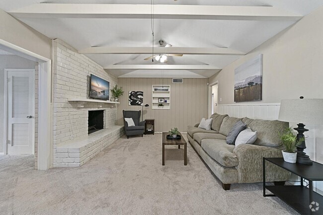 Building Photo - 7209 Ellis Rd Rental