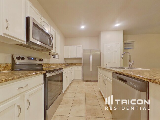 Photo - 16221 W La Ventilla Way