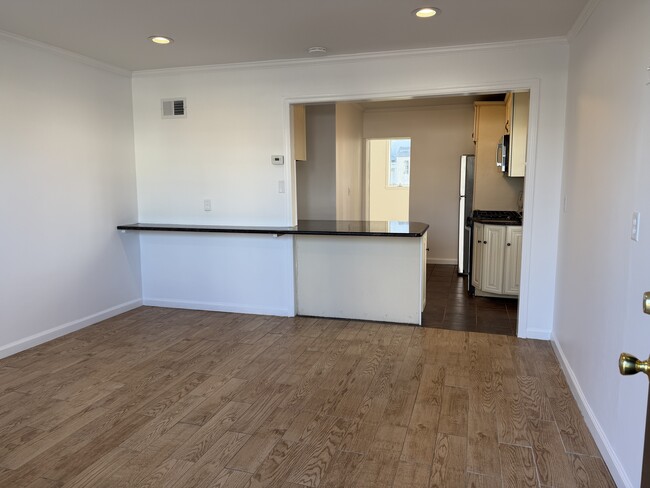 Photo - 65 Bay Ave Unit 65