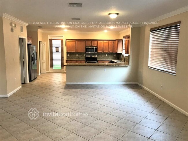 Photo - 946 NW 206th St