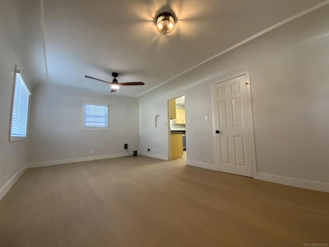 Photo - 520 Glover Ave
