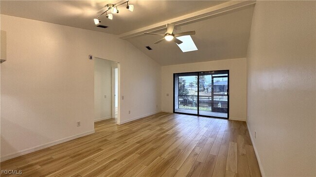 Photo - 804 Mohawk Pkwy Unit 103