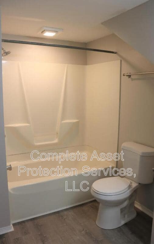 Photo - 412 Wabash St