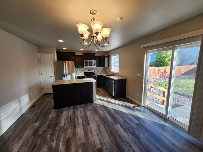 Photo - Newer 4 bedroom in The Vistas at Meridian Ranch