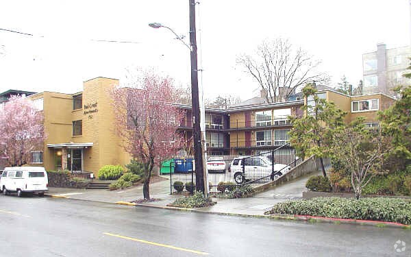 Photo - Mode Condominiums