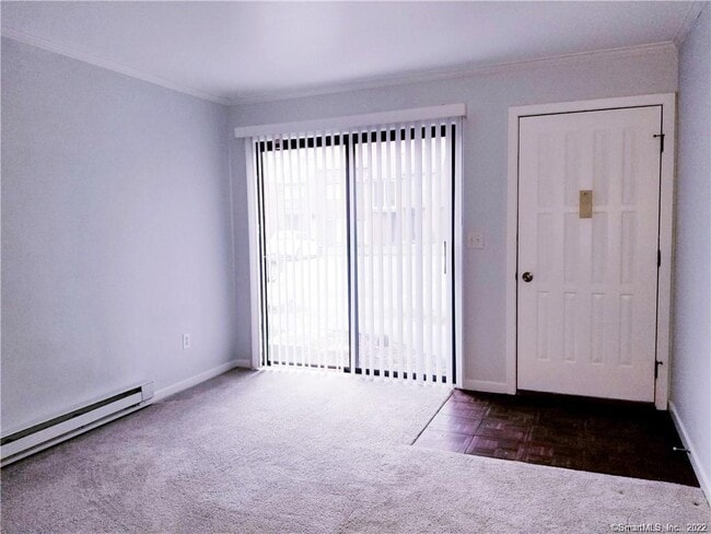 Photo - 279 Redstone Hill Rd Unit 37